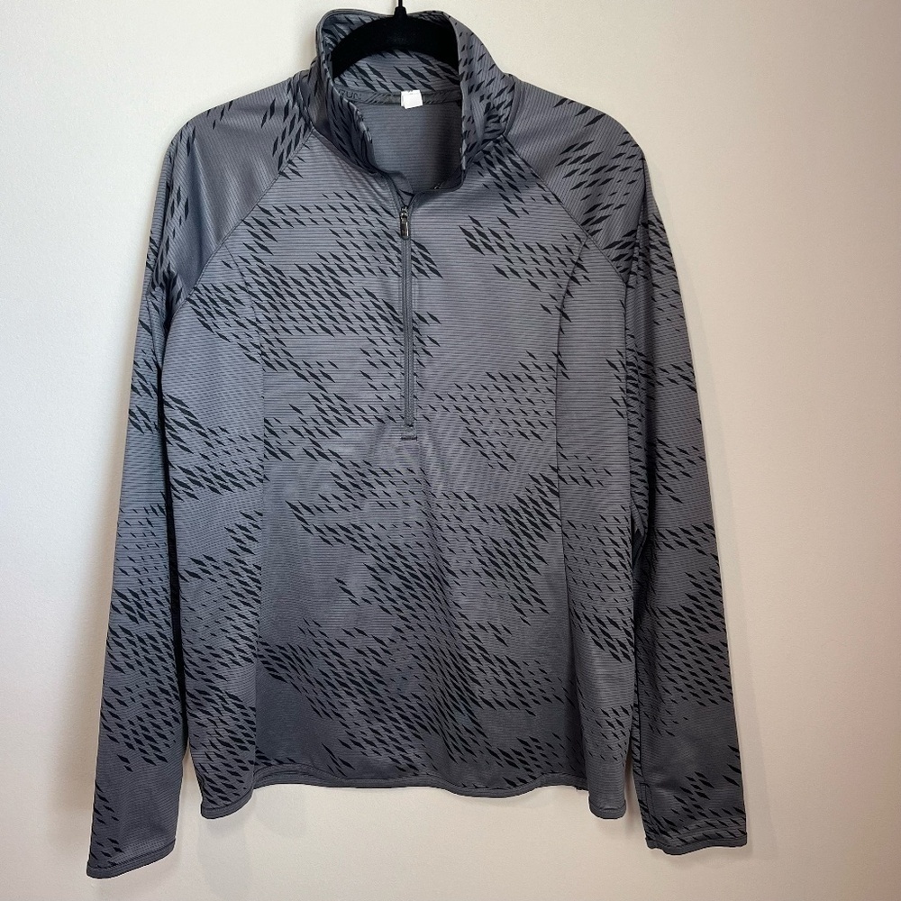 Under Armour Heat Gear 1/2 Zip Pull Over Shirt Gray Fitted Running UA  Sz Medium